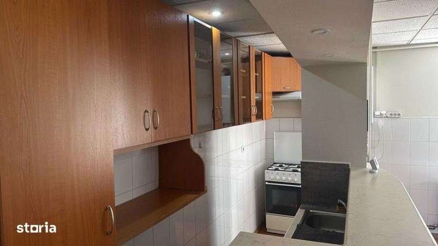 Inchiriez apartament mobilat 3 camere plus dressing in Cornesti etaj 1 - 1