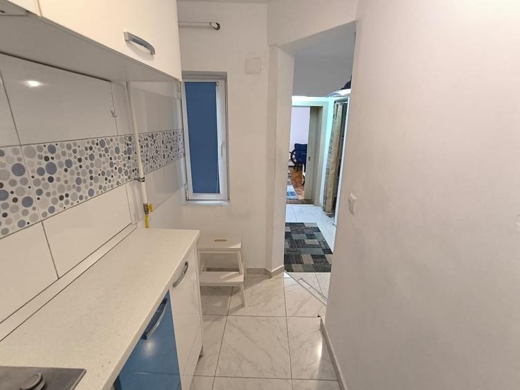Apartament cu 3 camere, mobilat în Ultracentral