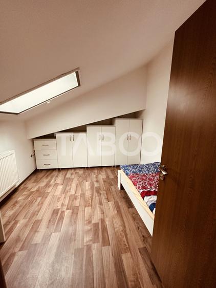Apartament cu 5 camere semidecomandat, mobilat în Lazaret