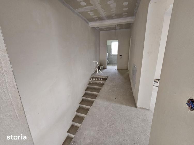 Casă cu 4 camere cu Teren 250 Mp în Iara