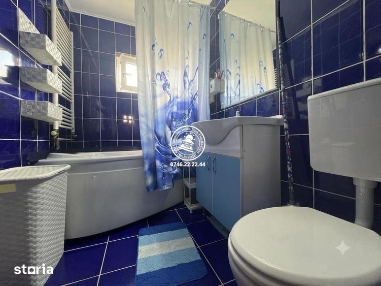 Apartament cu 3 camere decomandat în Ciurea