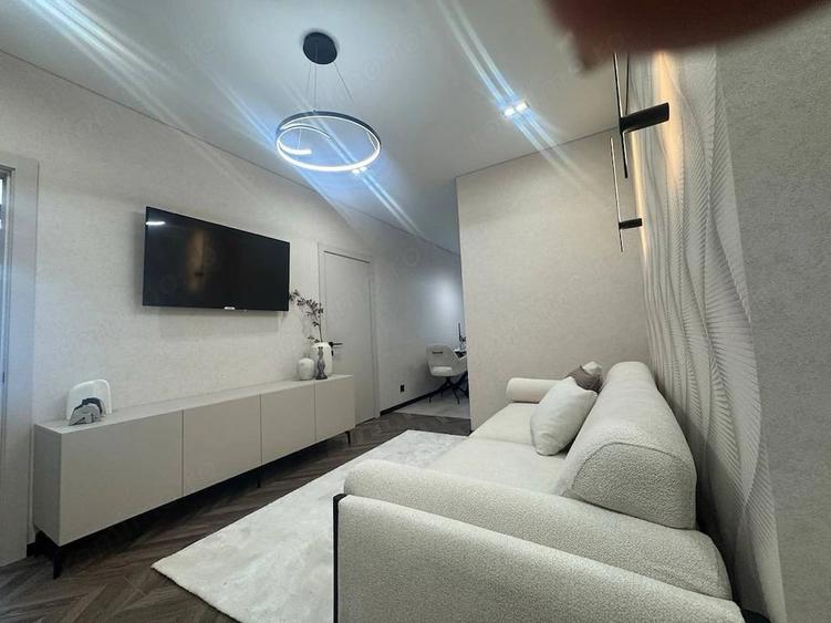 Apartament cu 2 camere decomandat în Ghencea