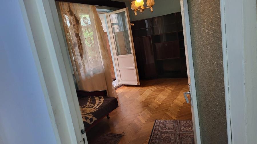 Apartament cu 2 camere decomandat în Podgoria