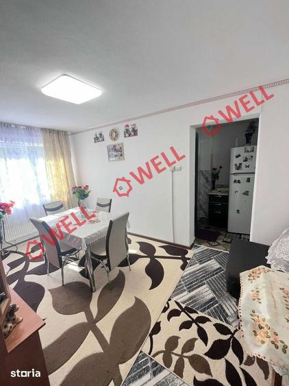 Apartament cu 3 camere semidecomandat în Central