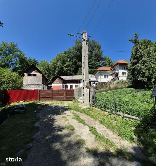 Casă cu 3 camere cu Teren 572 Mp în Godeni