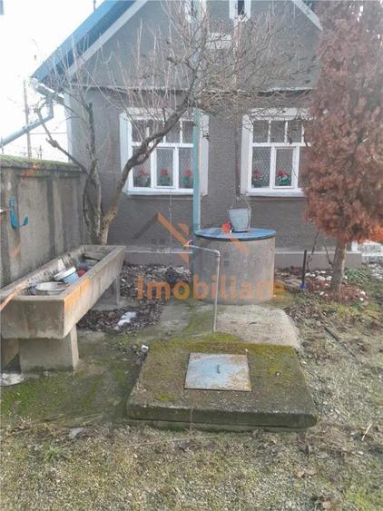 Casă cu 4 camere cu Teren 5526 Mp în Cheșa