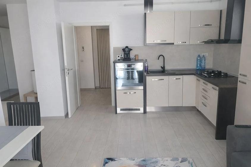Apartament cu 2 camere decomandat în Sânpetru