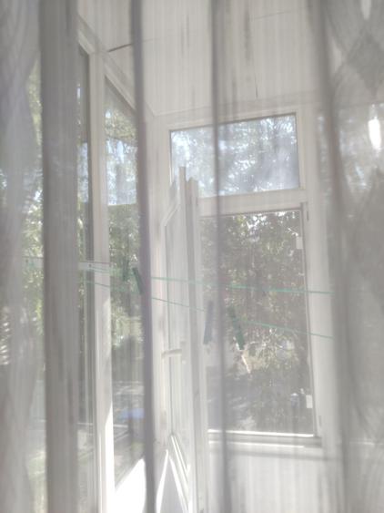 Apartament cu 3 camere semidecomandat în Exterior Vest