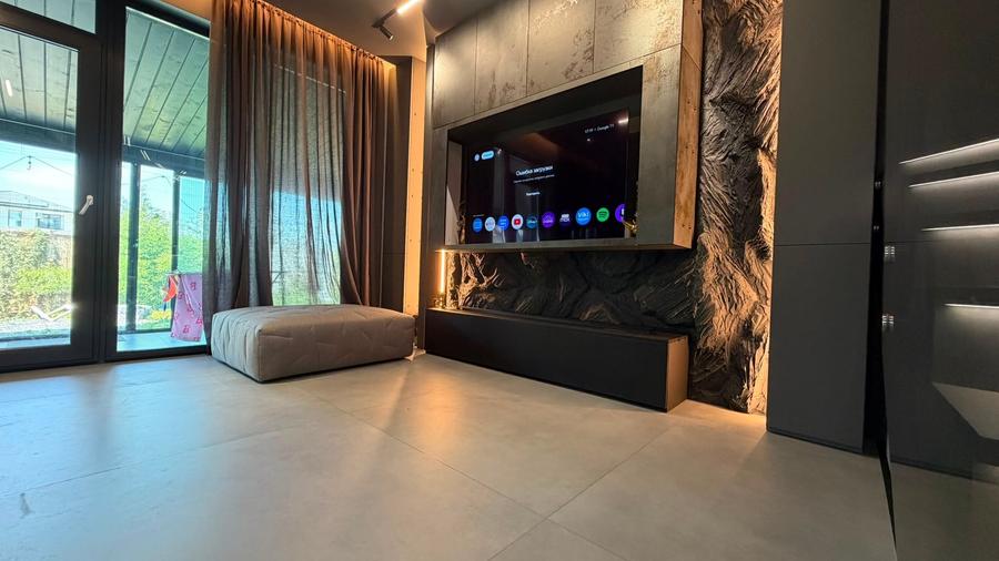Casă individuală cu 4 camere cu Teren 450 Mp în Tunari