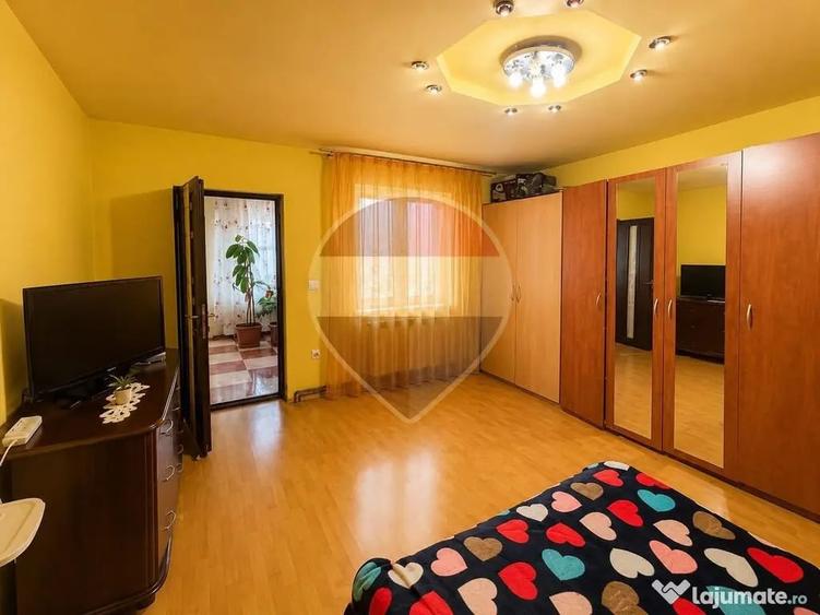 Casă cu 3 camere cu Teren 300 Mp în Mogoșoaia