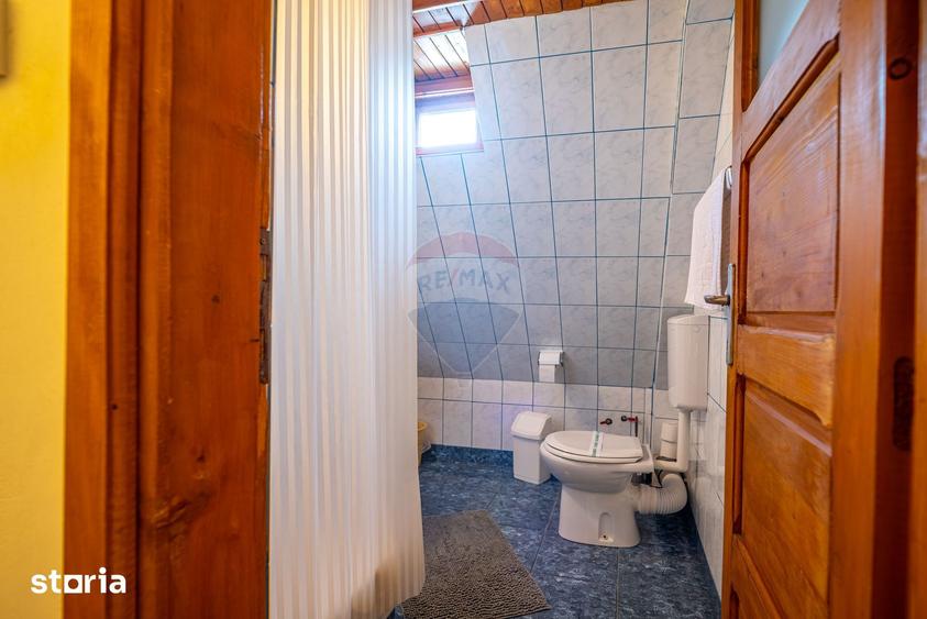 Apartament cu 4 camere decomandat în Valea Alba