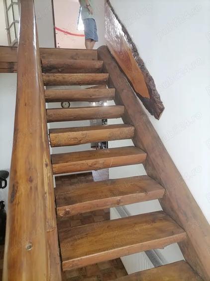 Casă cu 6 camere cu Teren 1056 Mp în Central
