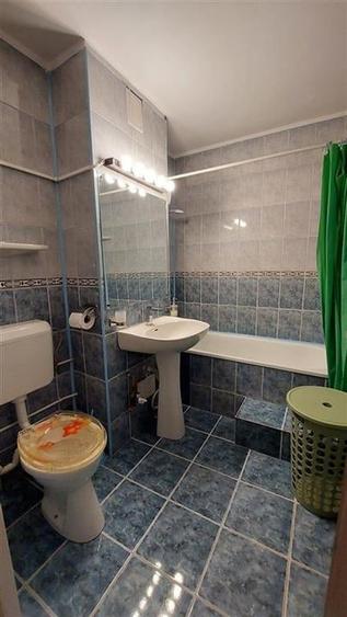 Apartament cu 4 camere decomandat, mobilat în Aviației
