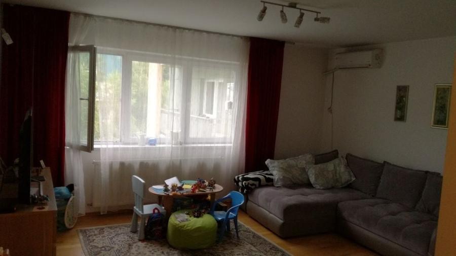 Apartament cu 2 camere semidecomandat în Sud