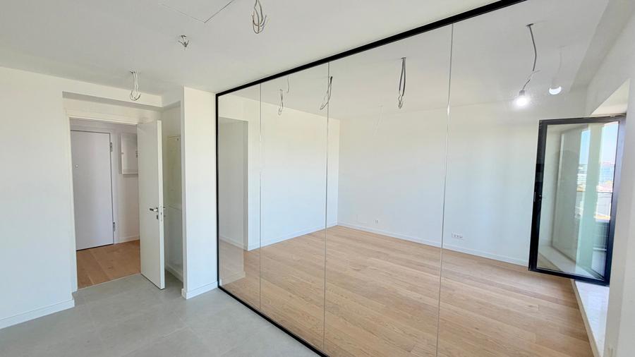 Apartament cu 2 camere decomandat în Aviației
