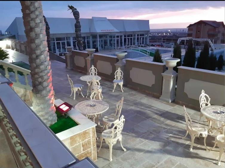 Spațiu comercial, de 1,762 mp, în Central