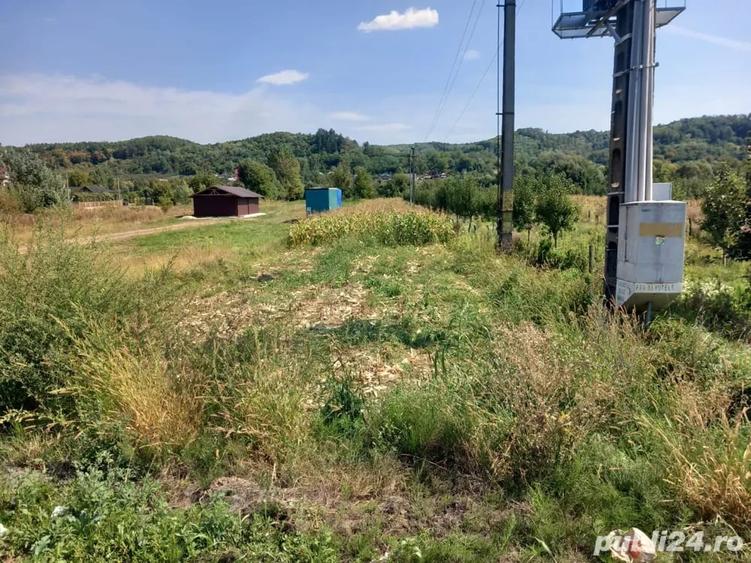 Teren de 1418 mp, în Priboieni