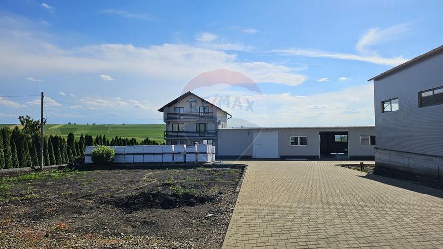 Spațiu industrial, de 450 mp, în Cumpărătura