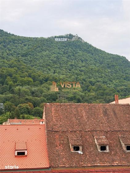 Casă cu 9 camere cu Teren 475 Mp în Centrul Istoric