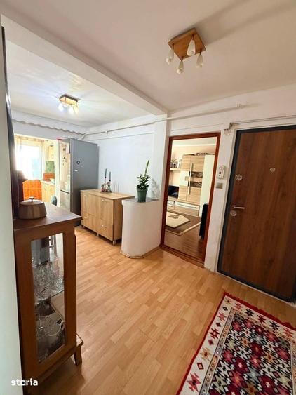 Apartament 3 camere + garaj , mobilat , zona Stadion - 1