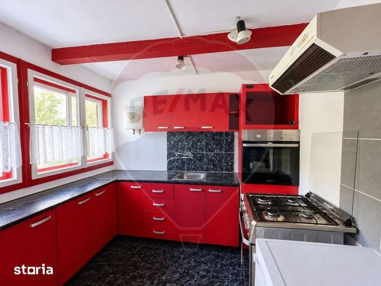 Casă cu 3 camere cu Teren 300 Mp în Gilău