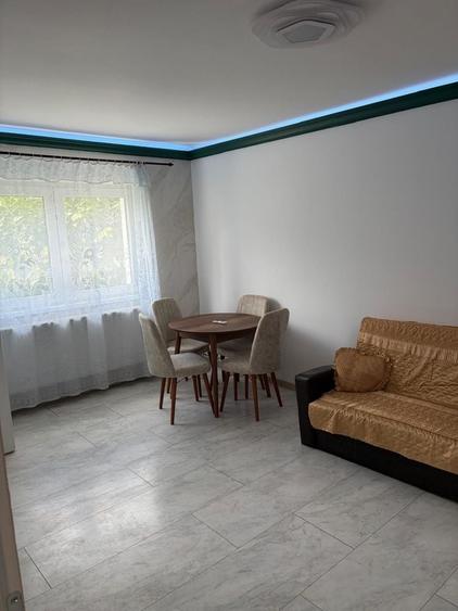 Garsonieră decomandată în Valea Aurie