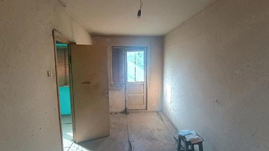 Apartament cu 2 camere nedecomandat în Central