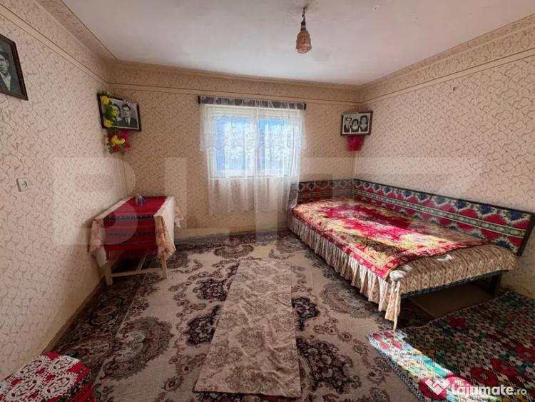 Casă cu 4 camere cu Teren 600 Mp în Central