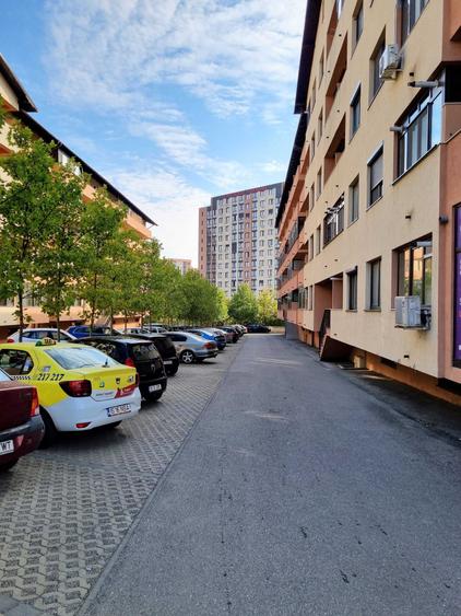 Apartament cu 3 camere decomandat în Lunca Cetățuii