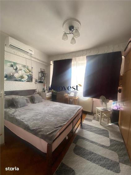 Apartament cu 3 camere decomandat în Micro 16