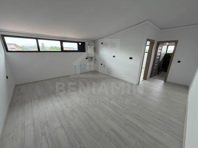 Apartament tip studio-Bloc nou-Incalzire in pardoseala-etaj 3-liber - 1