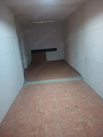 Spațiu comercial, de 300 mp, în Pașcani