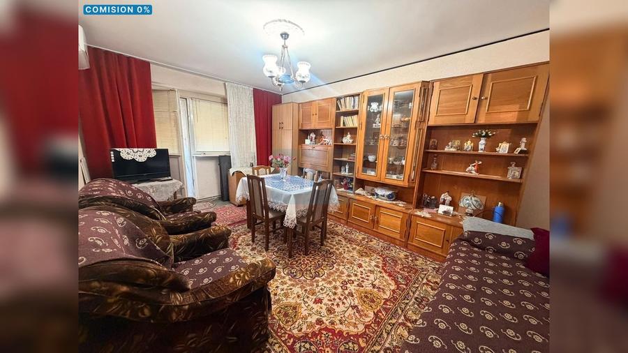 Apartament cu 2 camere semidecomandat în Micro 17