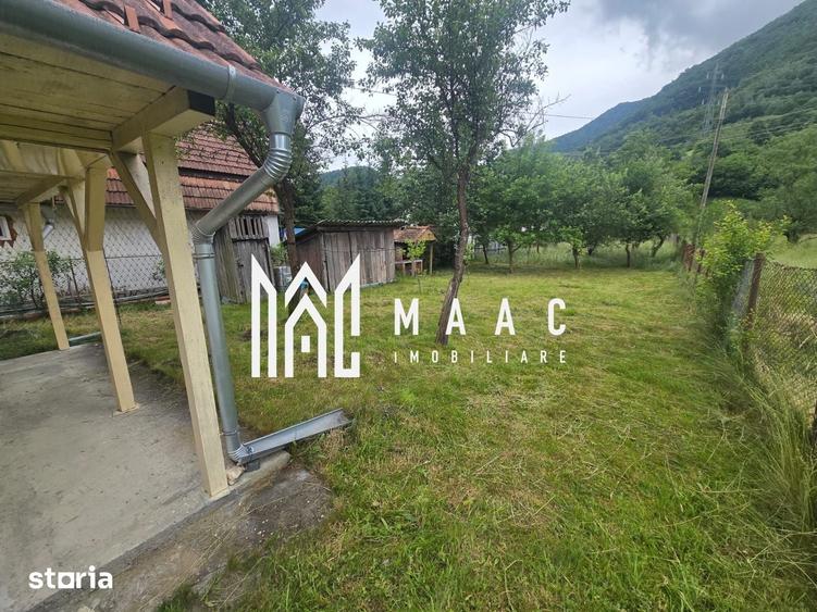 Casă cu 3 camere decomandat cu Teren 1200 Mp în Câineni