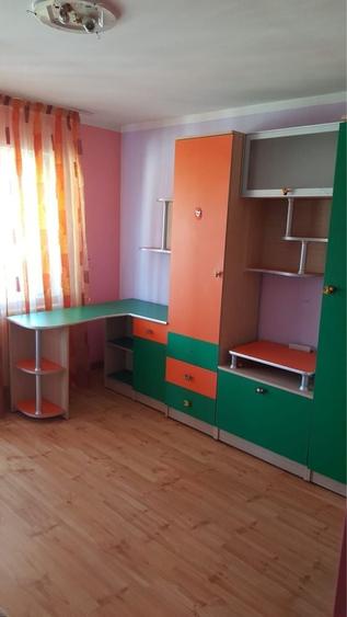 Apartament cu 2 camere decomandat în Exterior Vest