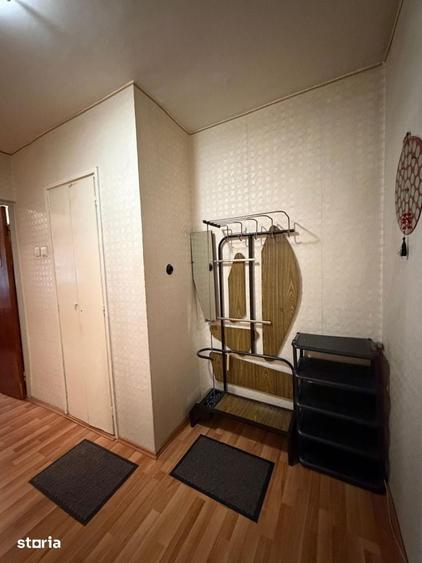 Apartament cu 2 camere decomandat în Titan