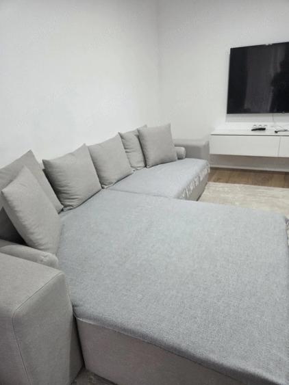 Apartament cu 2 camere decomandat în Tractorul