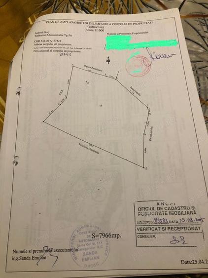 Teren de 8000 mp, în Central