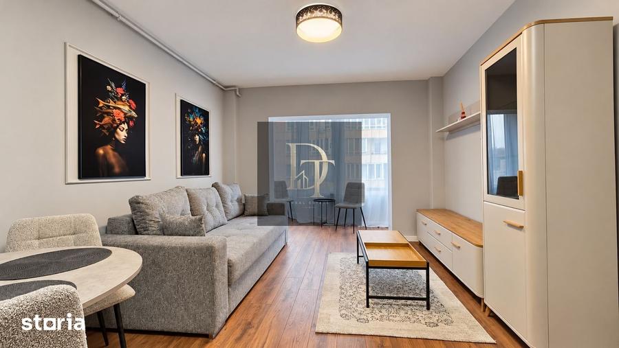 Apartament cu 3 camere decomandat în Astra