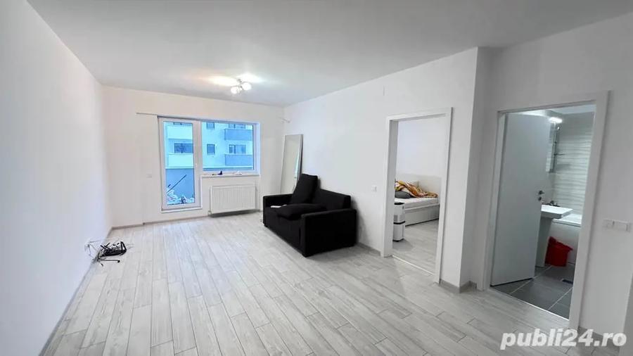 Apartament cu 2 camere semidecomandat în Uverturii