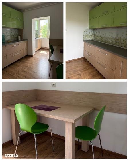 Apartament cu 3 camere în Lipovei