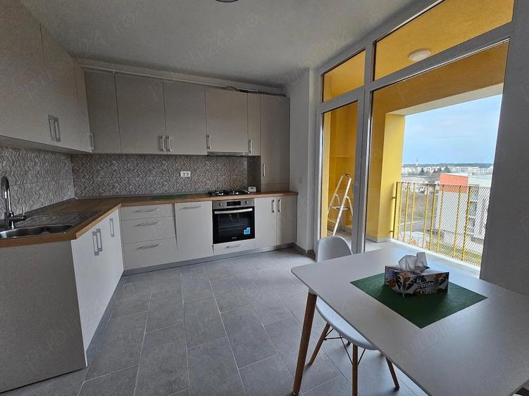 Apartament cu 2 camere decomandat în Aradului