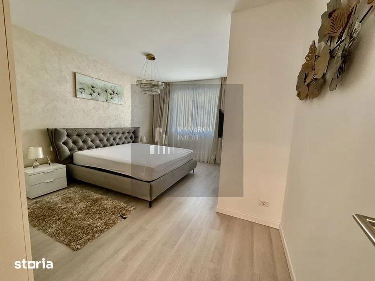 Casă cu 5 camere cu Teren 70 Mp în Dobroești