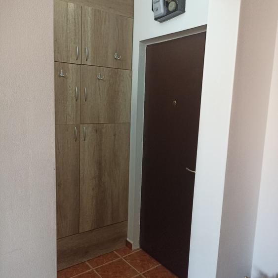 Garsonieră decomandată în Micălaca