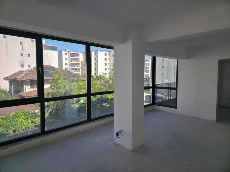 Apartament cu 2 camere decomandat în Tomis Plus