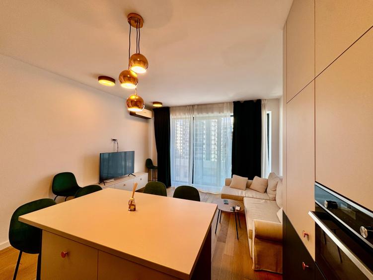 Apartament cu 2 camere semidecomandat, mobilat în Timpuri Noi
