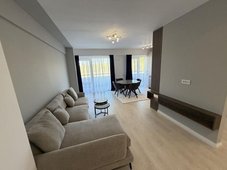 Apartament cu 2 camere decomandat în Albești