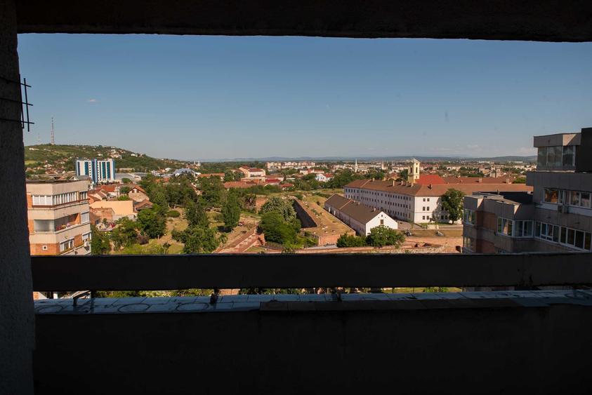 Apartament cu 2 camere decomandat în Ultracentral
