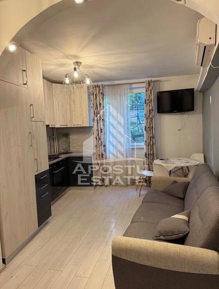 Apartament cu 2 camere decomandat în Elisabetin