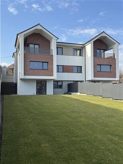Duplex cu 5 camere cu Teren 612 Mp în Borhanci